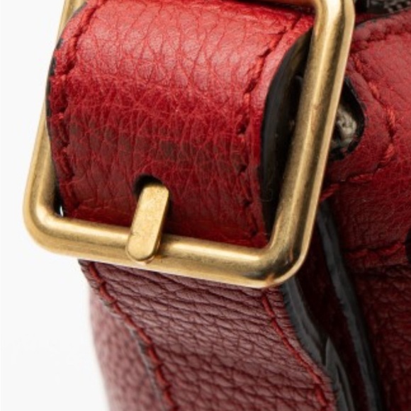 Gucci leather logo half moon hobo in red - Picture 5 of 12